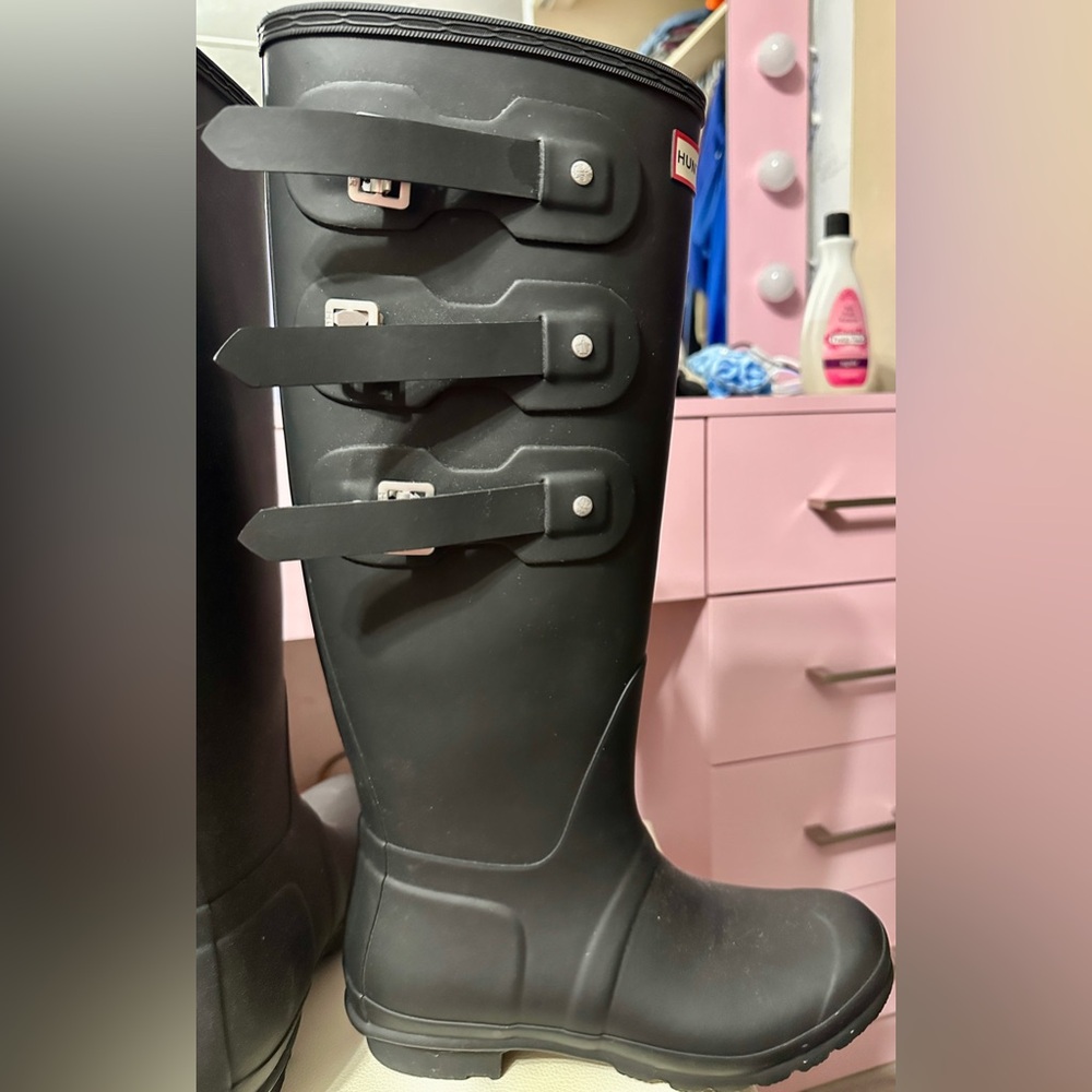 Hunter Original Tall Multi Buckle Boots Matte Black | Women’s Size 9 - Picture 3 of 4
